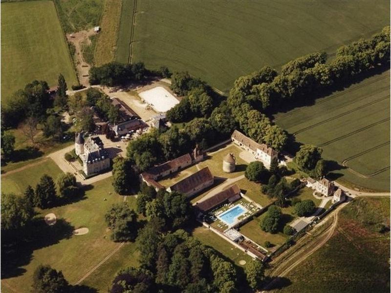Chateau De Berticheres Chaumont-en-Vexin Exteriör bild